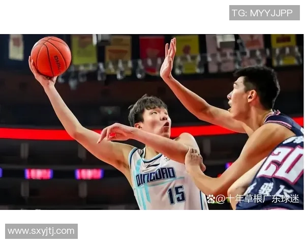 CBA精彩对决广州队迎战青岛队全场录像解说回顾与分析