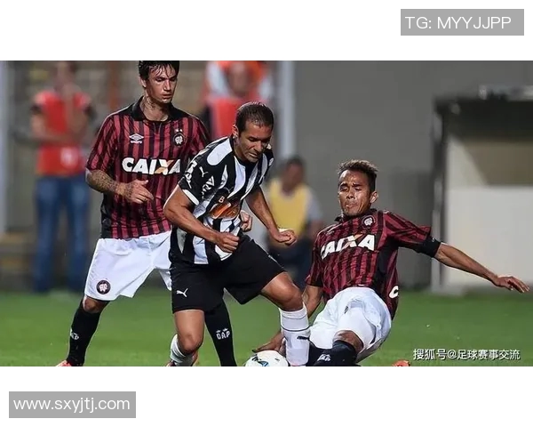 巴勒斯坦人对抗弗拉门戈的激烈较量与精彩瞬间回顾 巴勒斯坦人对抗弗拉门戈的激烈较量与精彩瞬间回顾