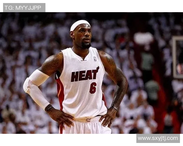 詹姆斯领衔骑士全队加紧备战季后赛雄心勃发