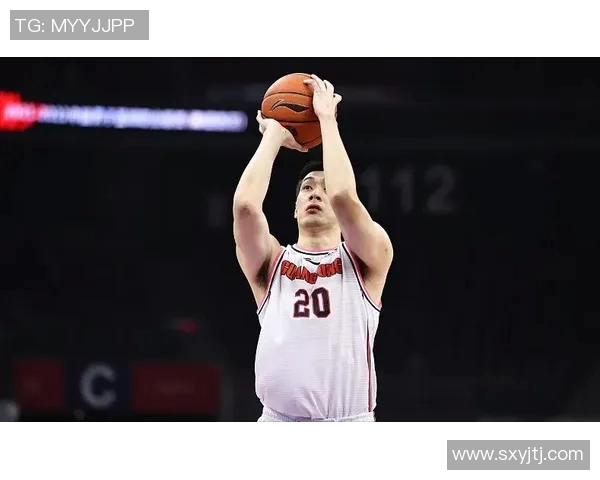 任骏飞领衔球队奋勇拼搏展现篮球精神助力赛季再创辉煌