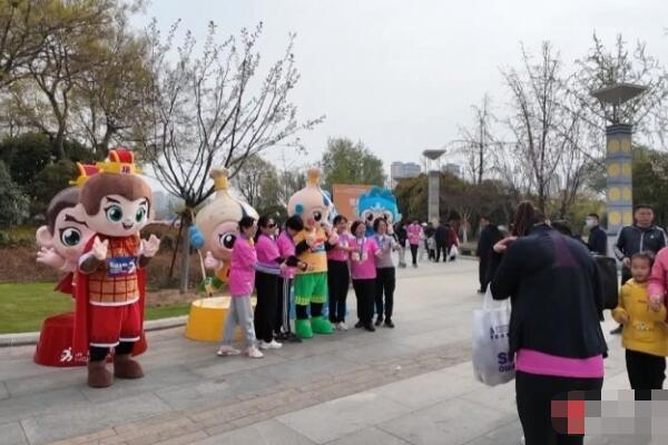 南京厚建软件 L皇冠体育官网ivCMS 内容管理系统http：wwwhogesoftcom 授权用户：http：wwwxichunet(图6)