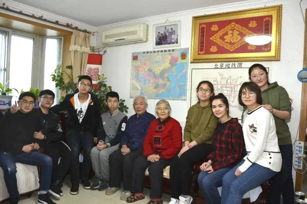 春天大脑发展最好的营养剂第一是运动第二个你皇冠体育入口想不到…(图11)